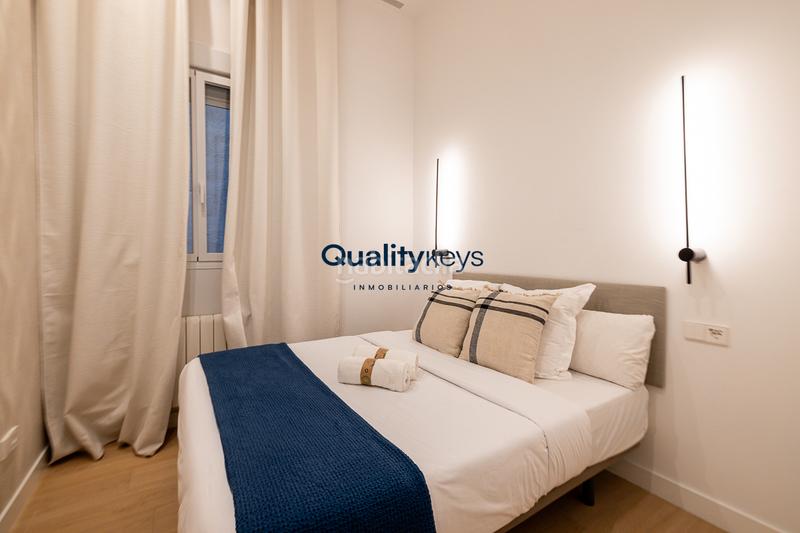 Foto 44f09155-373b-4dd0-a7cb-984f547531e6. Flat with heating in Almagro Madrid