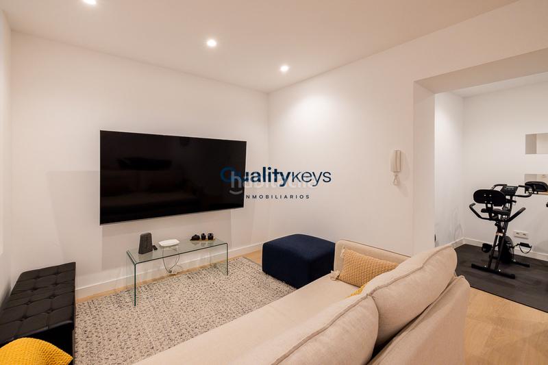 Foto 65f887d0-170c-4e90-82b7-c5449c8127b6. Flat with heating in Almagro Madrid