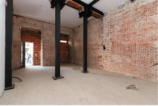 Local Comercial en Avenida de la Ciudad de Barcelona