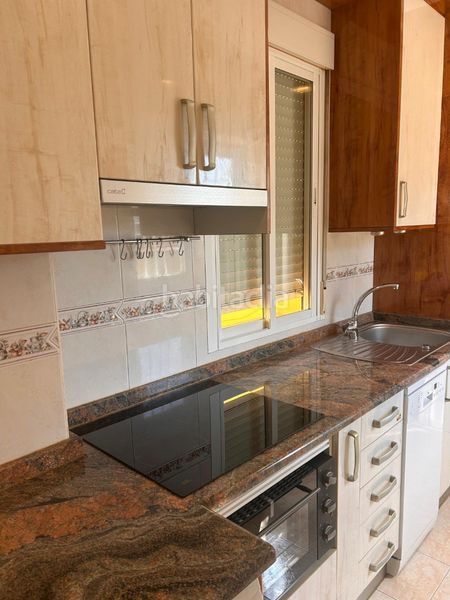 Foto c97e76c0-b58b-497f-94cf-1b14dfee3ea4. Miete dachwohnung mit heizung in Sol Madrid