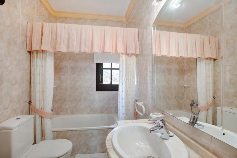 Foto c9762d5e-849b-44cc-a8ef-f42f45061752. Chalet con riscaldamento parcheggio in Barranco Hondo Candelaria