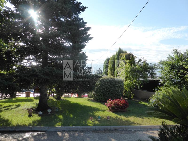 Foto 8cbfba29-7796-4790-94a7-55238a696abb. Chalet with fireplace pool in Madrigal Villarreal / Vila - real