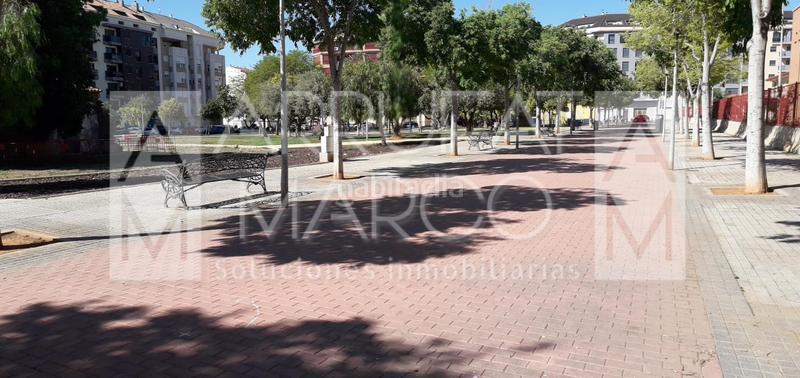 Foto f6980983-2b40-48df-8e21-818bf5f97788. Locale commerciale in El Pilar Villarreal / Vila - real