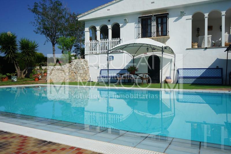 Foto 5e751f98-eb62-497b-ad5f-1e44b96c63cf. Chalet dans Onda