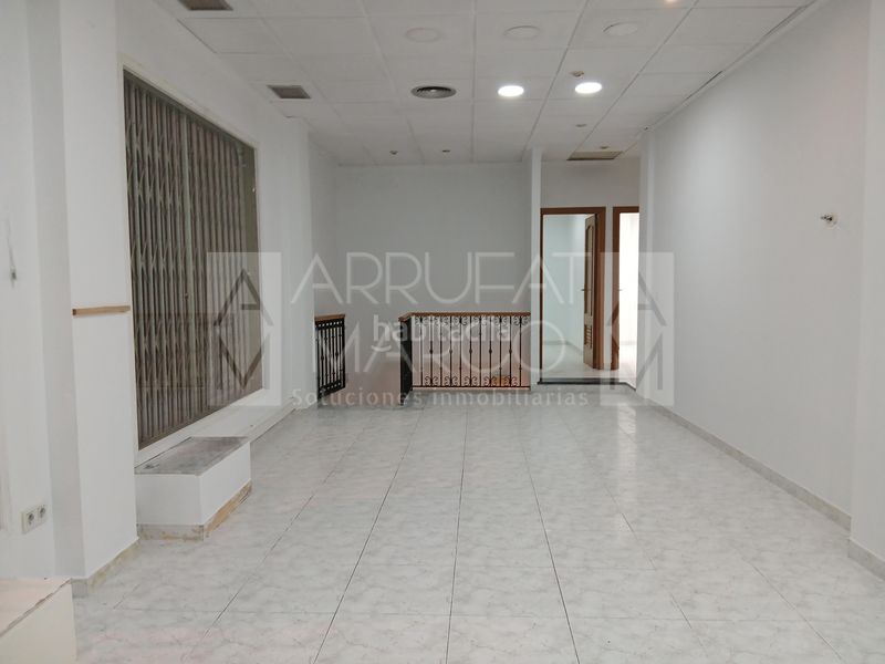Foto 8f7a1c29-29d8-4722-a0da-3d524ae4c269. Lloguer local comercial a Centro Villarreal / Vila - real