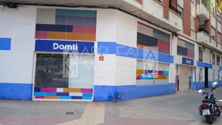 Lloguer Local Comercial en Cari�ena - Carinyena. Alquiler en vila real , primera l�nea