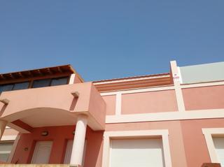 Casa adossada a Calle el alpende 29. Oportunidad chalet en el matorral