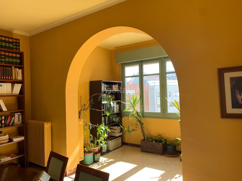 Foto 11366b10-60f7-4f6f-8b58-60bd0bedf691. Appartamento con riscaldamento parcheggio in Eixample Nord Girona