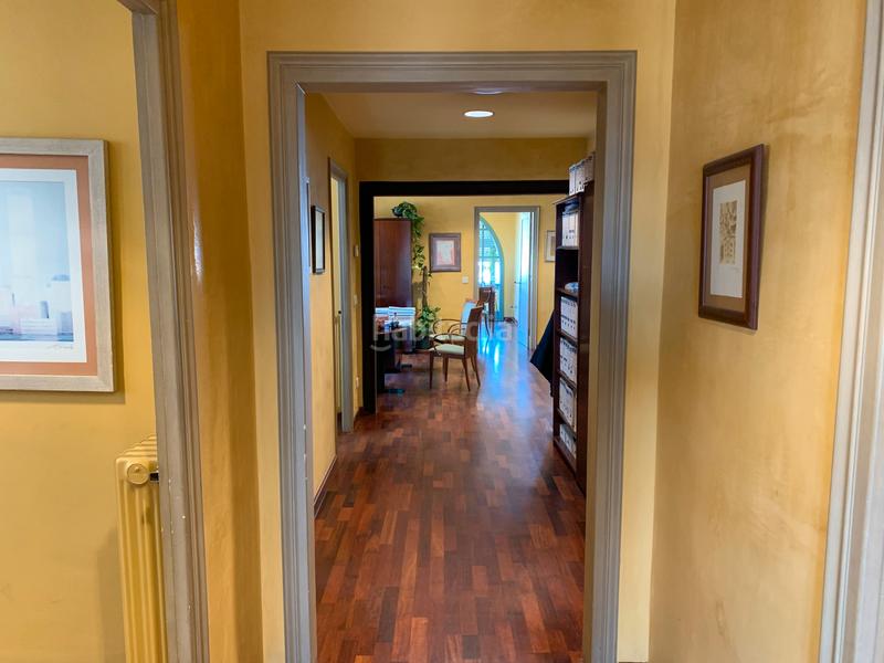 Foto 3be2d4c3-db1e-4123-9140-74ca26aacdfb. Appartamento con riscaldamento parcheggio in Eixample Nord Girona