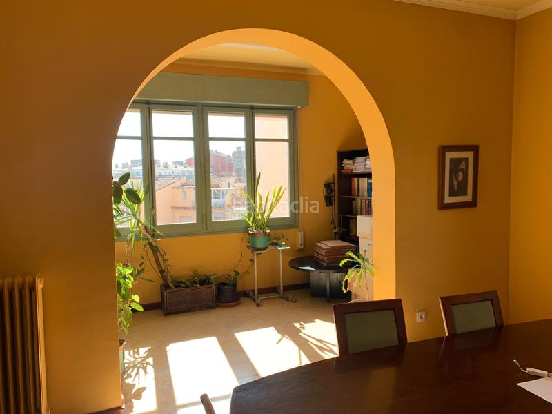 Foto d1ac8da8-ea0a-40d2-95e8-3c78754cbcd2. Appartamento con riscaldamento parcheggio in Eixample Nord Girona