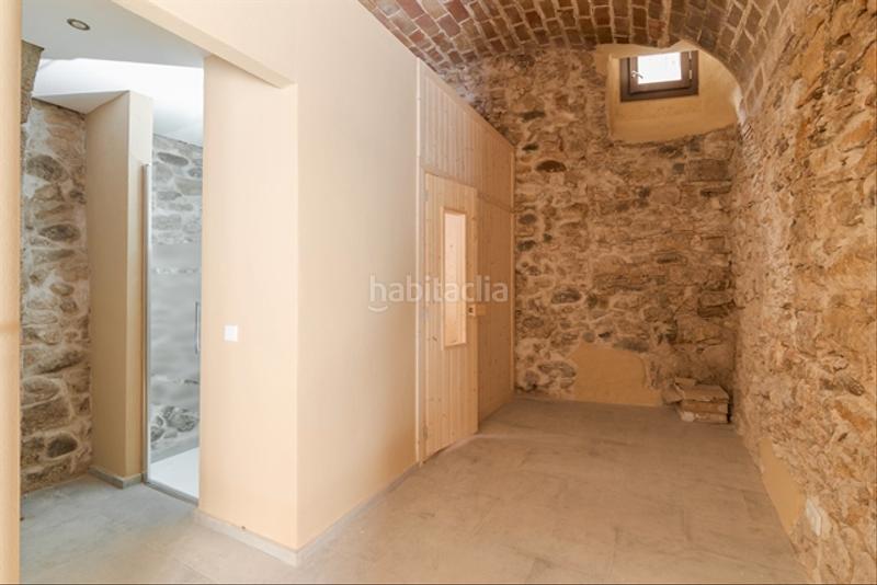 Foto 3f70517b-9a6e-49a8-b263-9d1215ffb8da. Pis a carrer de bellmirall 2 a Centre-Barri Vell Girona