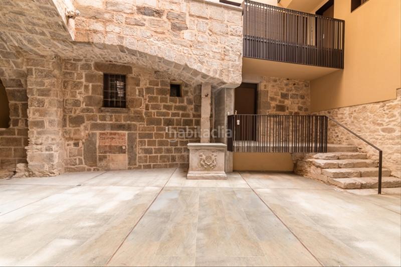 Foto 9f28bb8a-f05c-4dac-a78c-05ca5e17866d. Appartamento in carrer de bellmirall 2 in Centre-Barri Vell Girona