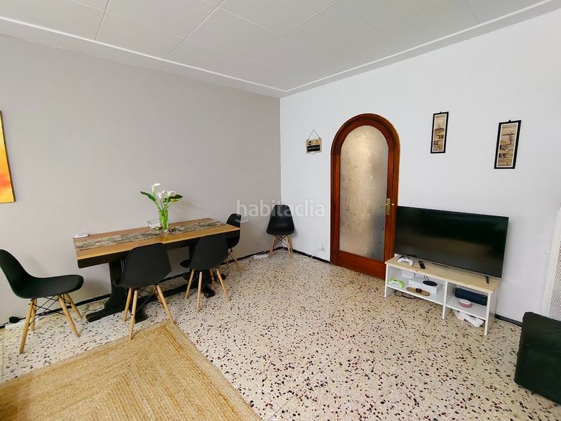 Foto df70eb00-356b-4332-a762-c510742cd413. Pis amb aparcament a Sant Narcis Girona