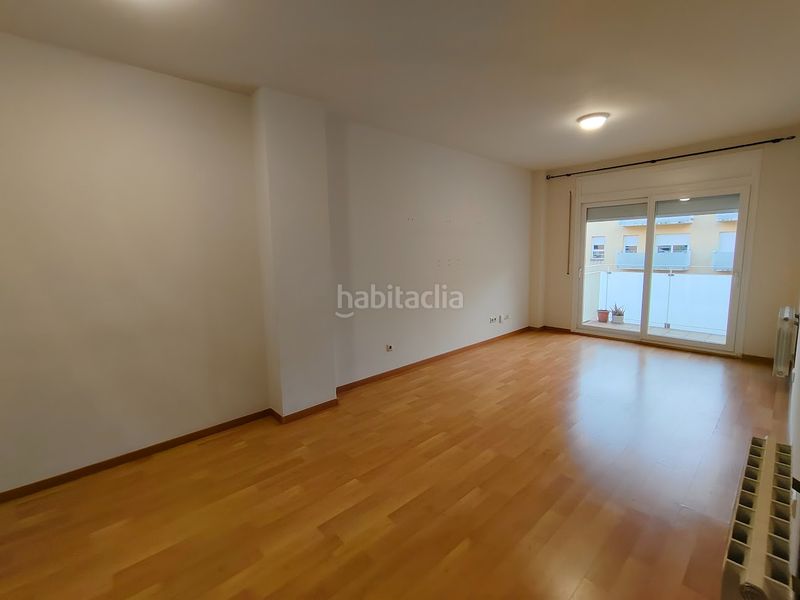 Foto 198cb871-04c3-4e84-8e3e-b1d570d9d189. Piso en Eixample Sud-Migdia Girona