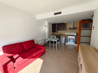 Miete Etagenwohnung  Carrer de pierre vilar. A girona, a un pas de l’ave… i a prop de tot!