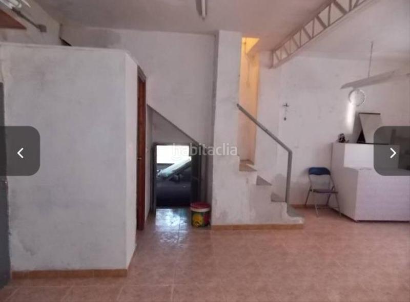 Foto a96e3147-5268-4871-aa47-5783124a6dd7. Édifice dans Petrer