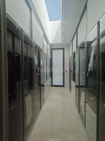 Foto a9442972-1949-479e-bc9e-a7b864303e2d. Xalet amb calefacció aparcament piscina a Petrer