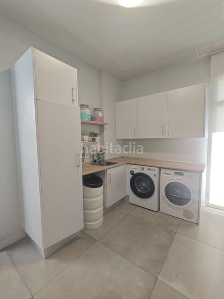 Foto ff8544f8-c9f7-41dd-8e86-578f29e06493. Xalet amb calefacció aparcament piscina a Petrer