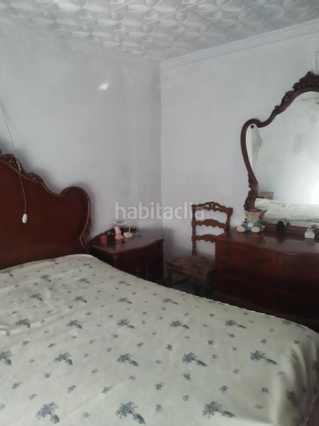 Foto b4c4b469-9225-4778-b8e5-fcdf2e668eea. Casa  de 3 plantas con 154 m2 con terraza en Petrer