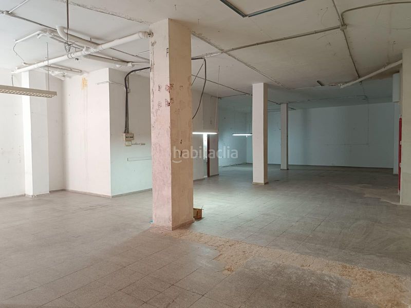 Foto a9361cfb-3191-406d-985e-d5015d42100e. Lloguer local comercial a Petrer