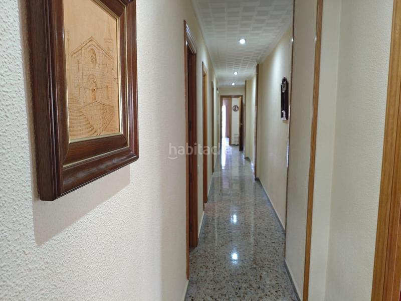 Foto bb13dc51-e7bf-421f-971c-55ed6cf37315. Location appartement dans Centro Elda