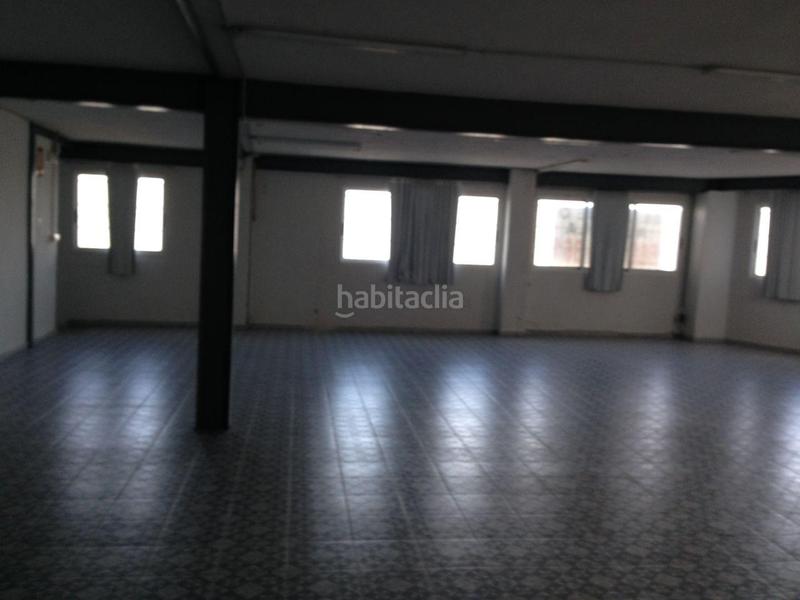 Foto 8849728b-3dc0-4b0d-8d56-4aeb951b20c5. Nau industrial a Petrer