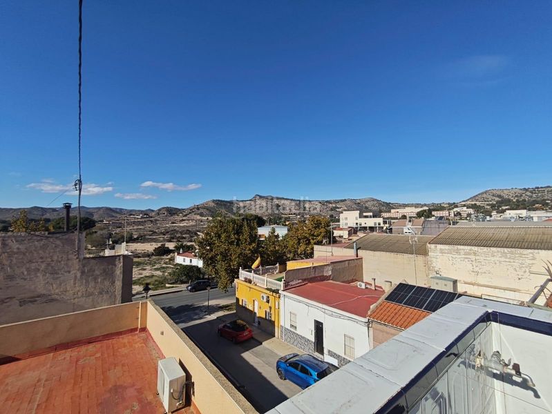 Foto 0a58241c-a453-4365-a2f5-b13223214ff8. Casa con parcheggio in San Crispín-Huerta Nueva-Estación Elda