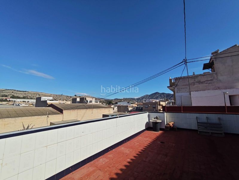 Foto 463c3f20-8b7f-4f09-a05c-f954ce4da353. Casa con parcheggio in San Crispín-Huerta Nueva-Estación Elda
