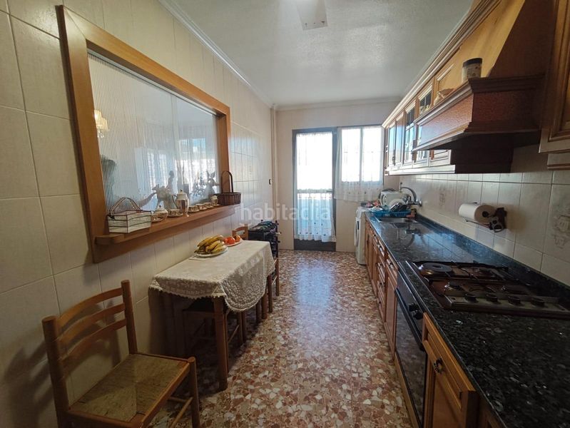 Foto ef7e98e0-9d9e-49eb-a0fb-a02887219401. Casa con parcheggio in San Crispín-Huerta Nueva-Estación Elda