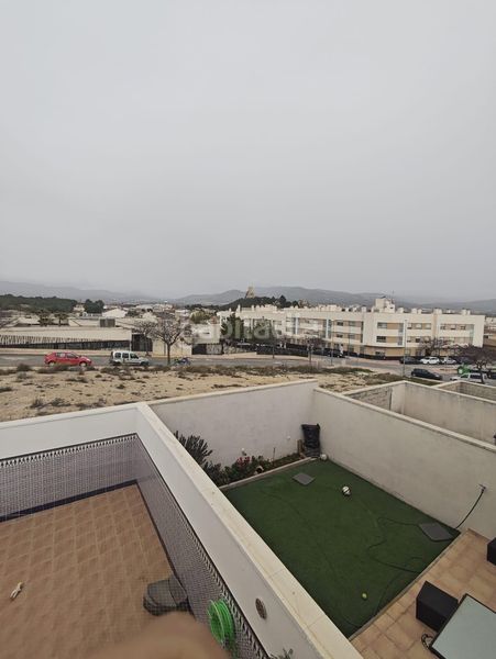 Foto 122fb489-7670-49fb-8778-a0aaf73be26f. Casa adossada amb aparcament a Sax