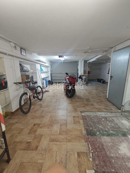 Foto 18f97887-3846-480e-b190-66ab1bd4af15. Casa adossada amb aparcament a Sax