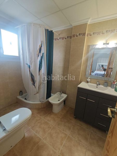 Foto 24f2c365-c6ec-4c17-b25f-e028def6a961. Casa adossada amb aparcament a Sax