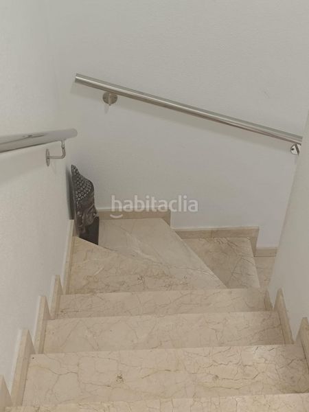 Foto a01f5684-9031-4445-809e-fa22bcf6afff. Casa adossada amb aparcament a Sax