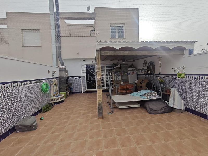 Foto f75c1094-111b-4da9-bbc5-64d80dba50a5. Casa adossada amb aparcament a Sax