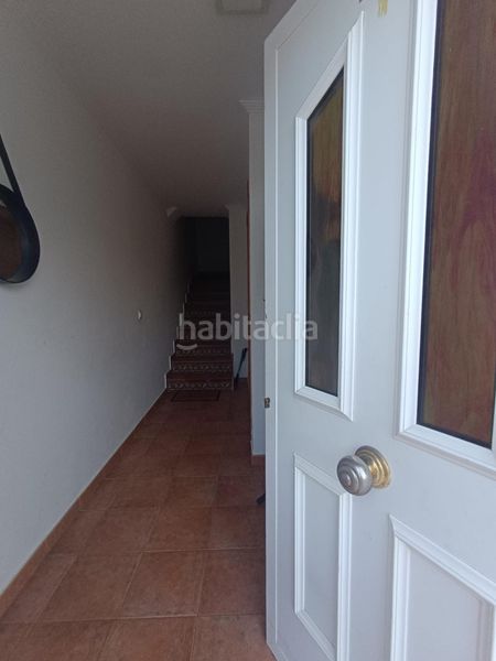 Foto fd6f6bfb-2107-4b23-a979-7631f3793a13. Casa in Petrer