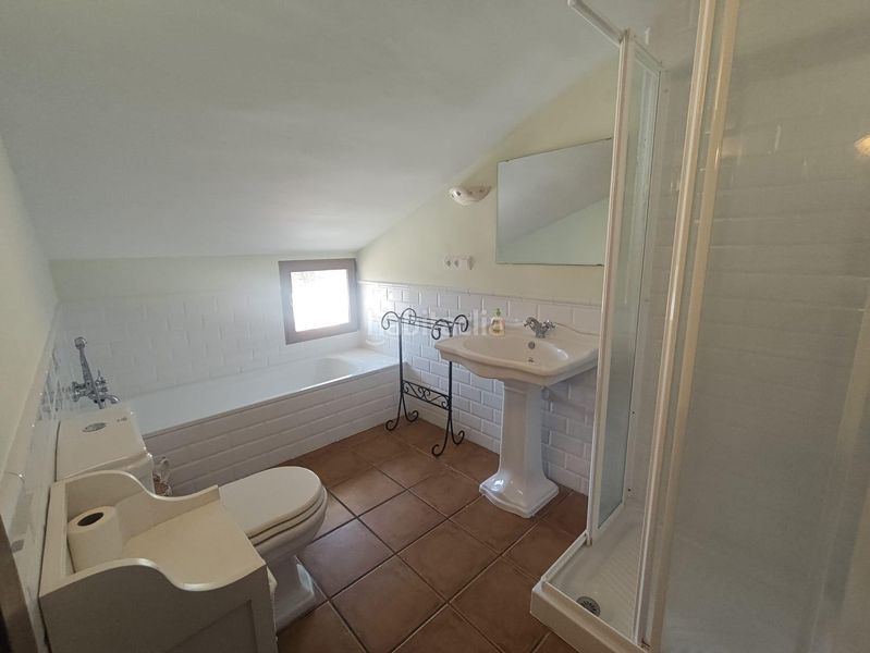 Foto b02ea774-6977-43e6-9e84-6dfcc927f05e. Xalet amb calefacció piscina a Castalla