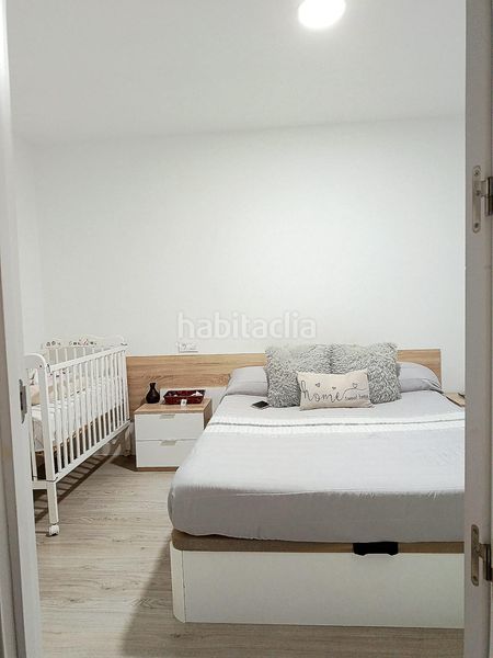 Foto 266eb23b-be26-422b-8451-e6de09d80b92. Casa a Centro Elda