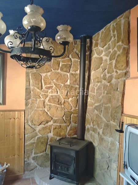Foto 5f4bff2b-b716-4274-bfa0-5f6f8bc578e2. Chalet  en loma badá, en Petrer