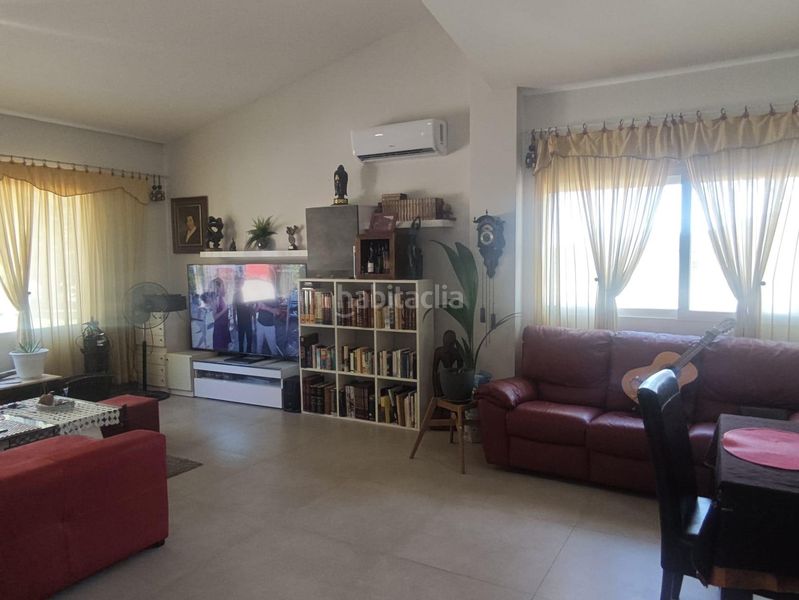 Foto 80ed3b0a-765c-4811-a546-aa6709450ed0. Chalet  en loma badá, en Petrer
