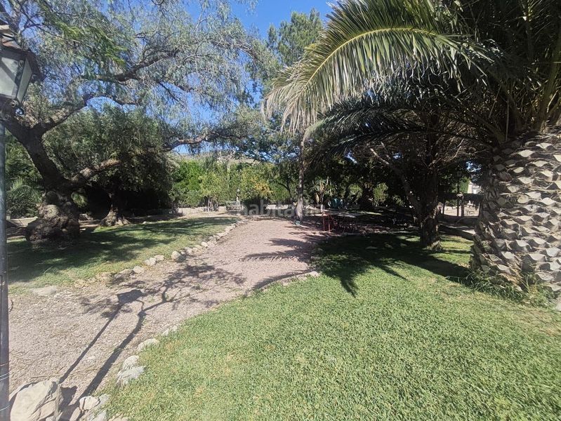 Foto a0a48c50-d92c-4a35-b3ee-c863dcd17d43. Chalet  en loma badá, en Petrer
