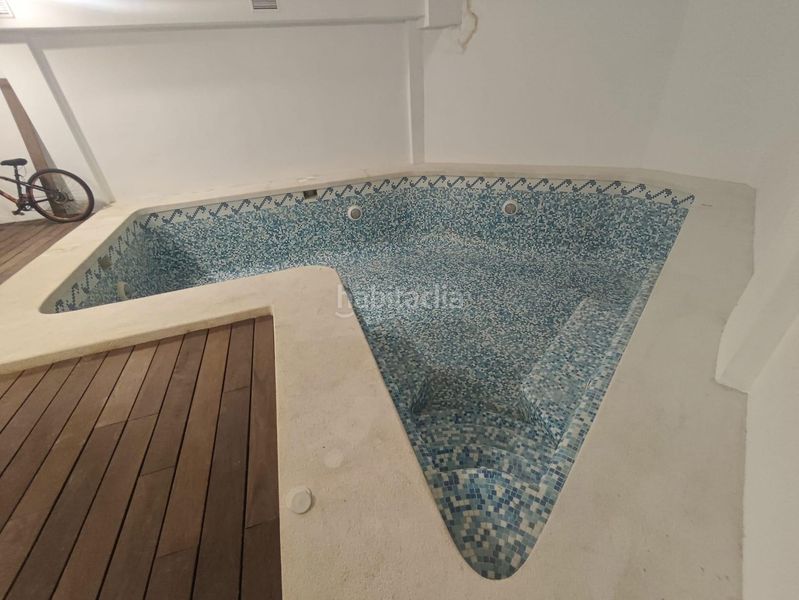 Foto 4052bee4-ff4c-4f12-9365-aa70890a4a75. Casa amb calefacció aparcament piscina a Petrer