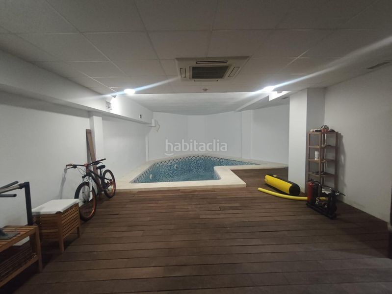 Foto a8755c03-4225-41aa-9555-117570c0fe1a. Casa amb calefacció aparcament piscina a Petrer