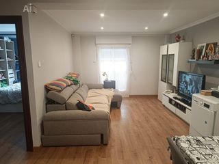 Flat in Las Trescientas-San Francisco-Ciudad Vergel. Piso en elda para entrar a vivir