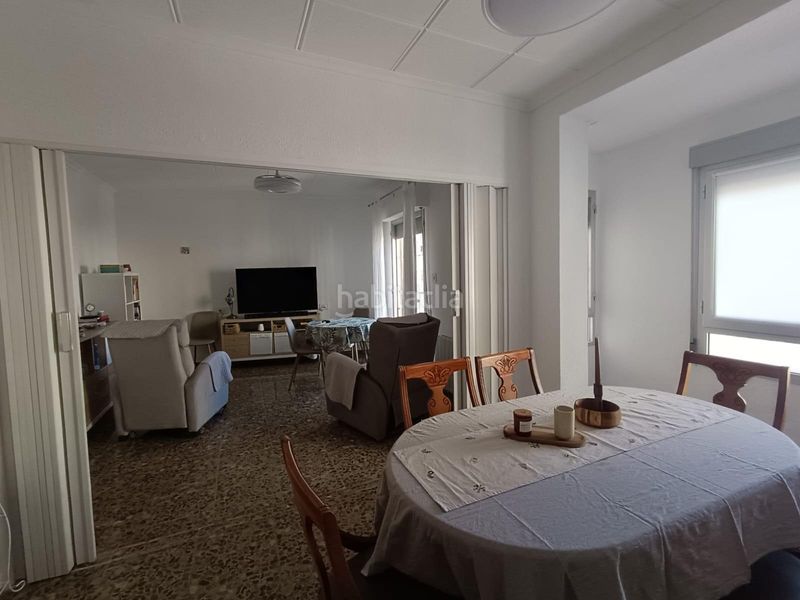 Foto a284a080-86d0-4811-862a-febb32c62e9f. Casa amb calefacció aparcament a Petrer