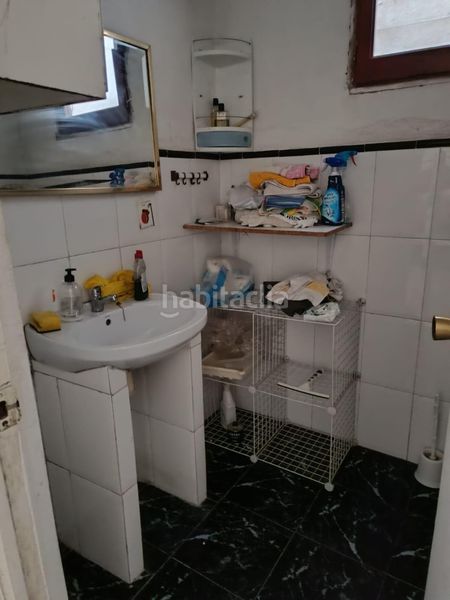 Foto b3ca3b21-c99c-47a4-a5c3-b45c8d65c7a6. Casa amb calefacció aparcament a Petrer