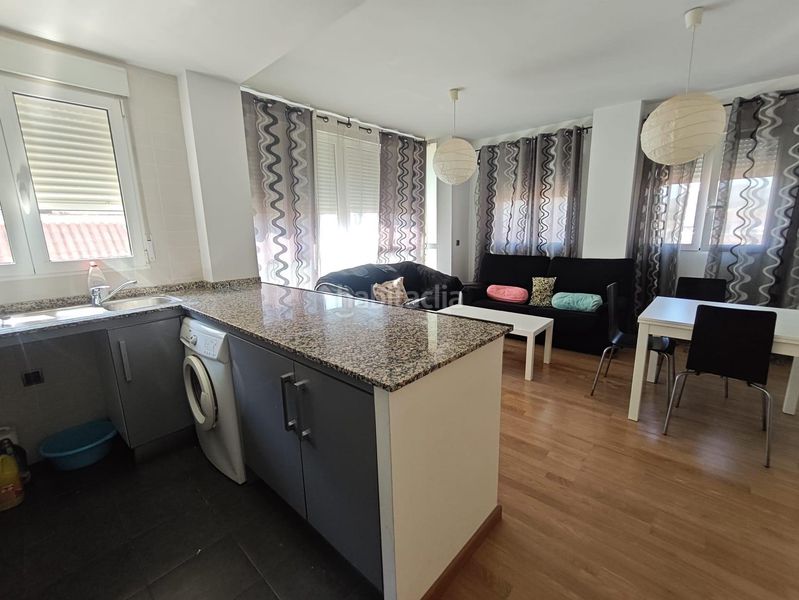 Foto b8f3d3ad-7986-473b-8636-c03275b1a204. Rent flat in Petrer