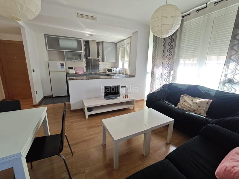 Foto c9763641-67c8-461d-8ffe-ab955fc06ead. Rent flat in Petrer