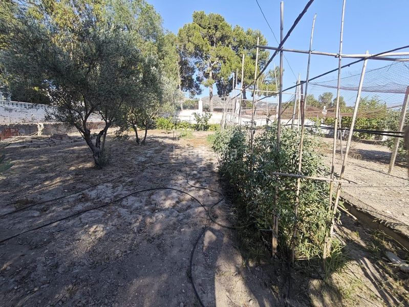 Foto 7286893d-9dd1-467b-bf75-6265522e3050. Casa amb aparcament piscina a Petrer