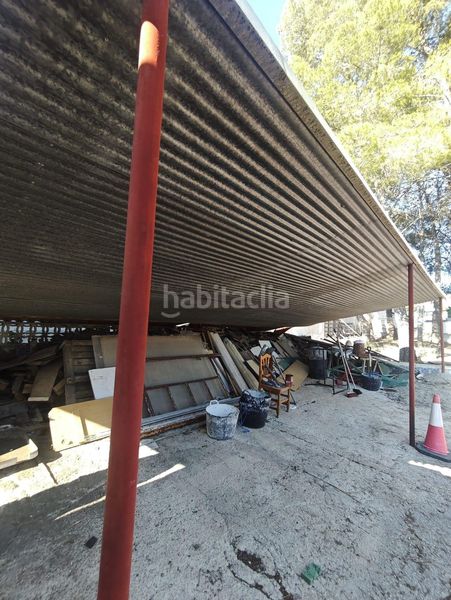 Foto 8941f181-f9c1-42ad-8240-c8f8b71bb4e1. Casa amb aparcament piscina a Petrer