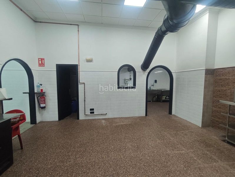 Foto 99fc305b-13db-407b-a6e4-3c15060c97ae. Local comercial a Petrer